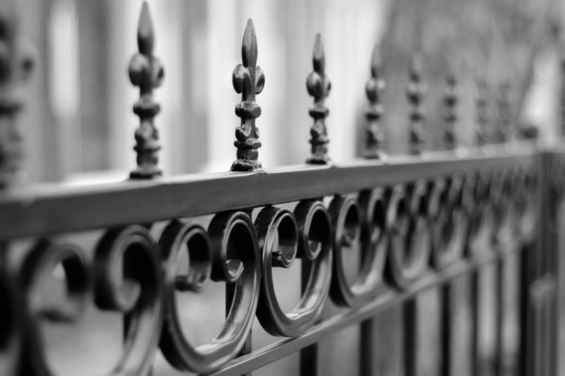 Steel Fence Construction in Pearland, TX